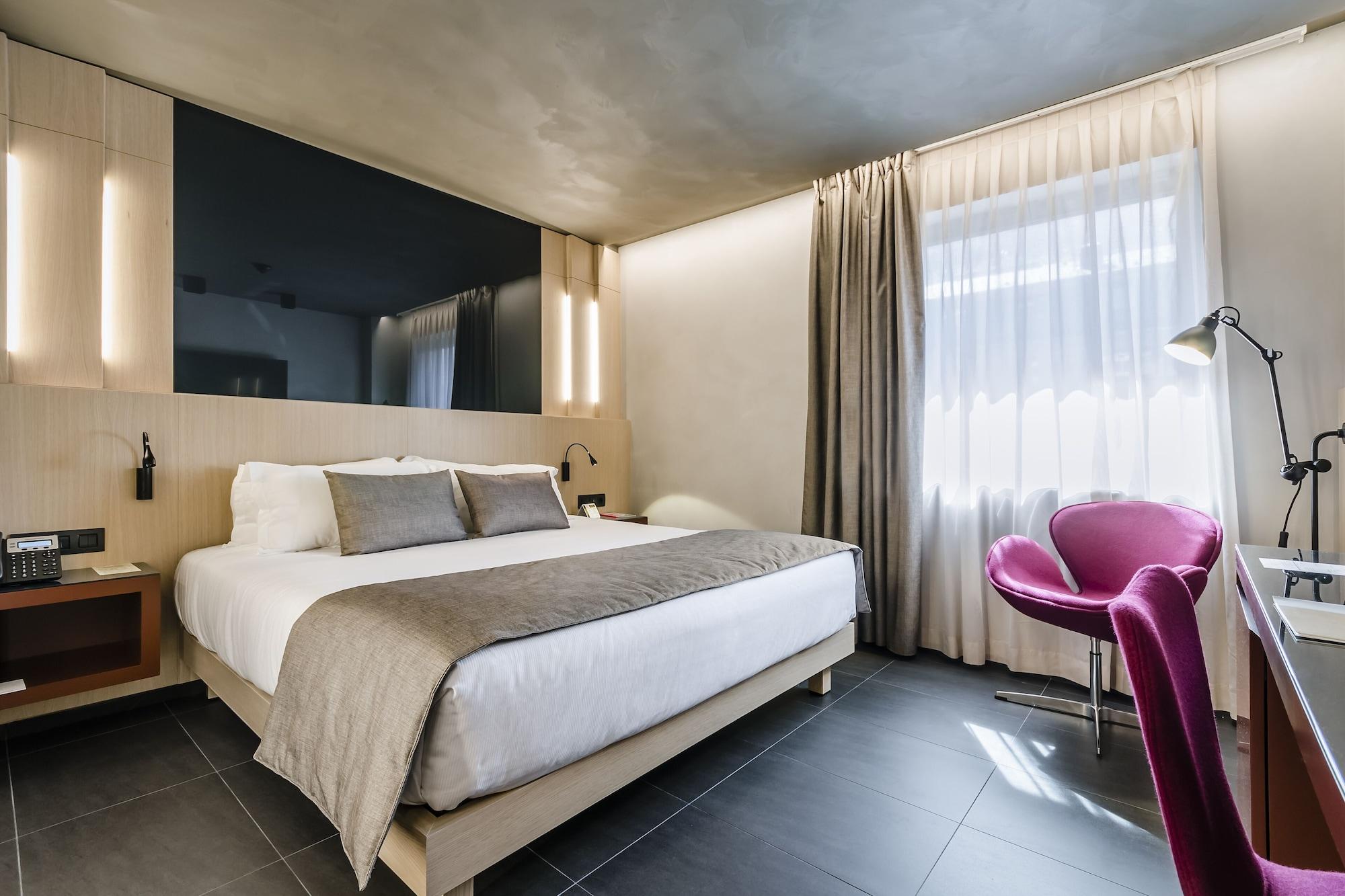Hotel Metropolis Andorra la Vella Bagian luar foto